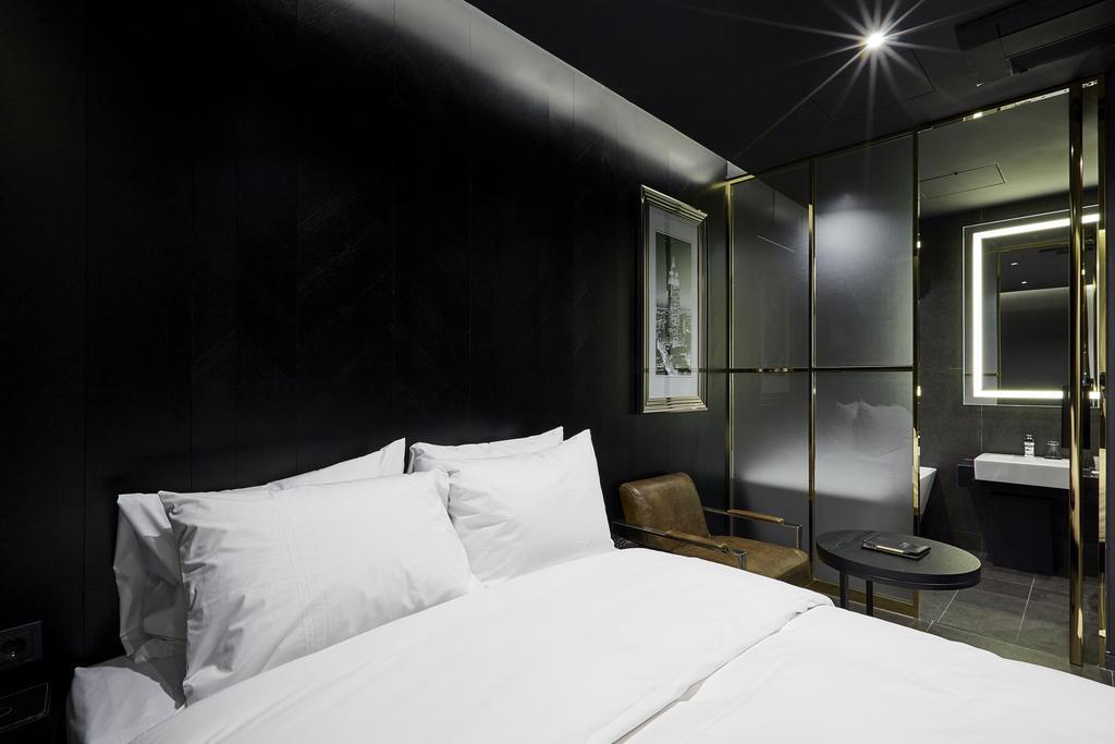 Hotel The Artist Yeoksam Seoul Exterior photo