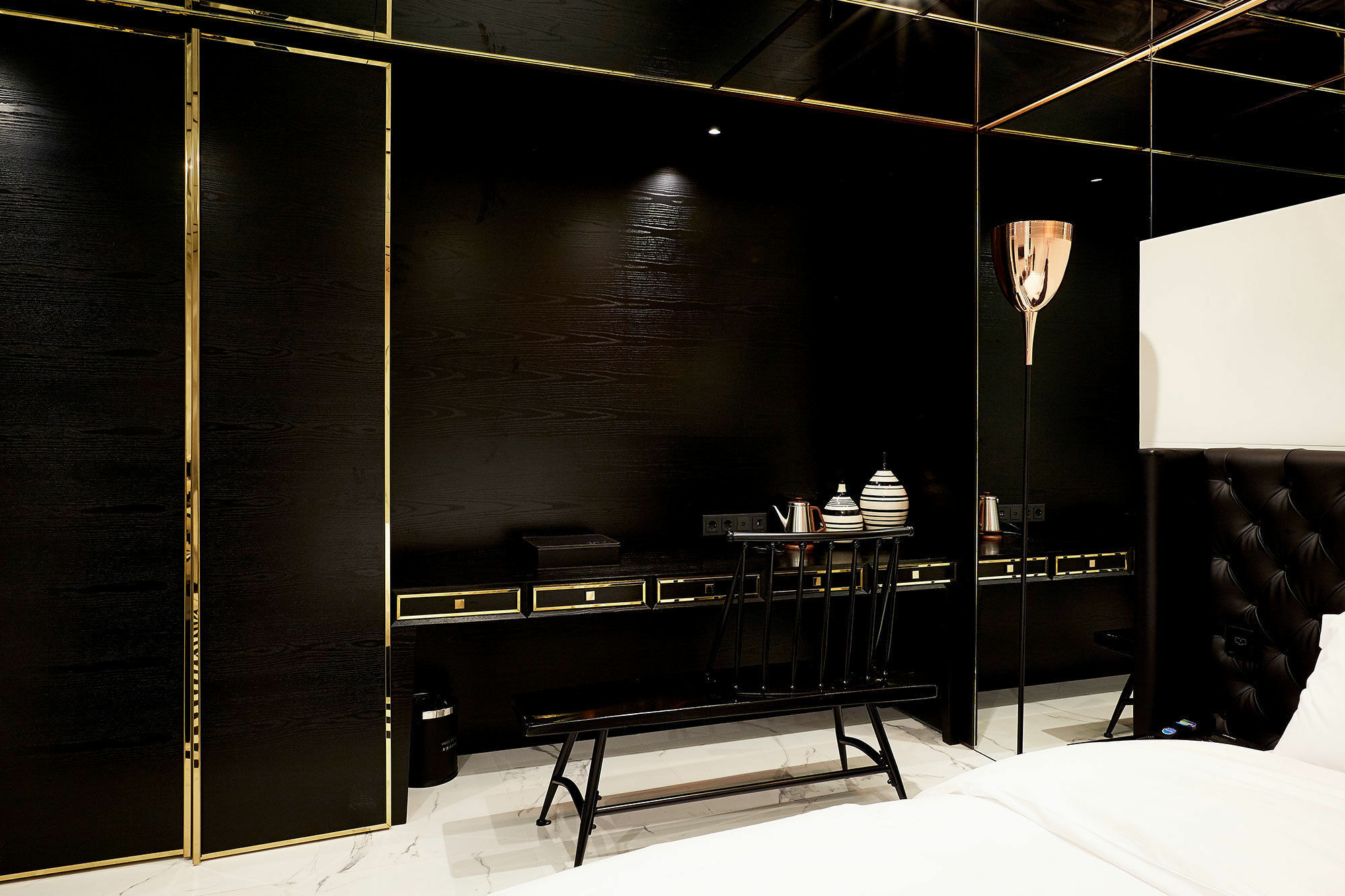 Hotel The Artist Yeoksam Seoul Exterior photo