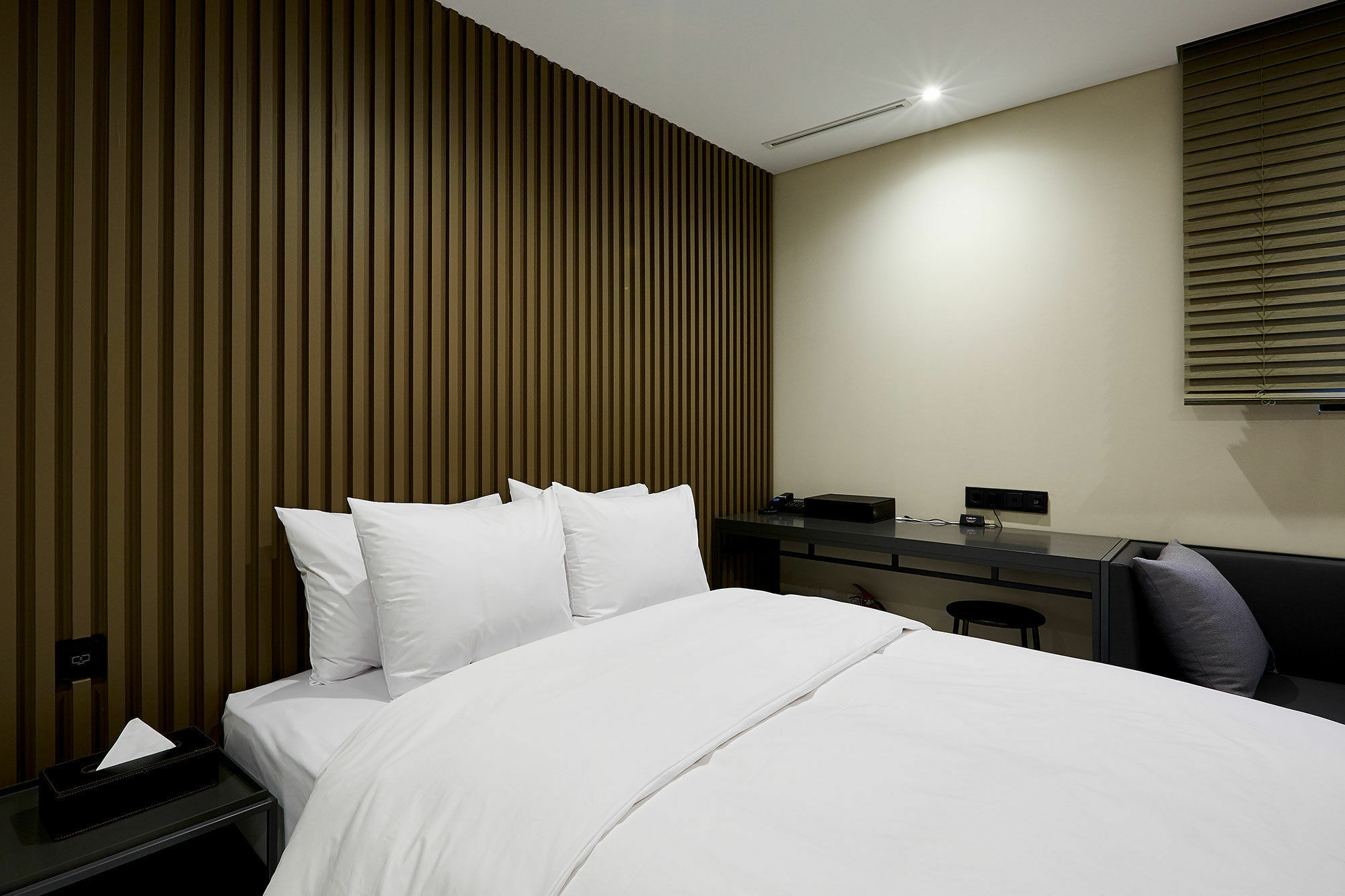 Hotel The Artist Yeoksam Seoul Exterior photo